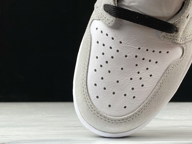 Air Jordan 1 High OG AJ1 Smoke Grey